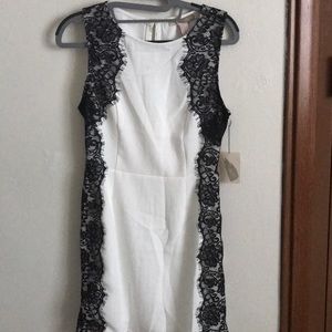 Forever 21 | White Black Lace Dress